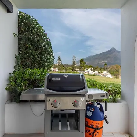 Apartment Azahara1, Mountain Views And Frontline Golf *